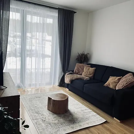 Krusec Plesivec Apartment Karlovy Vary